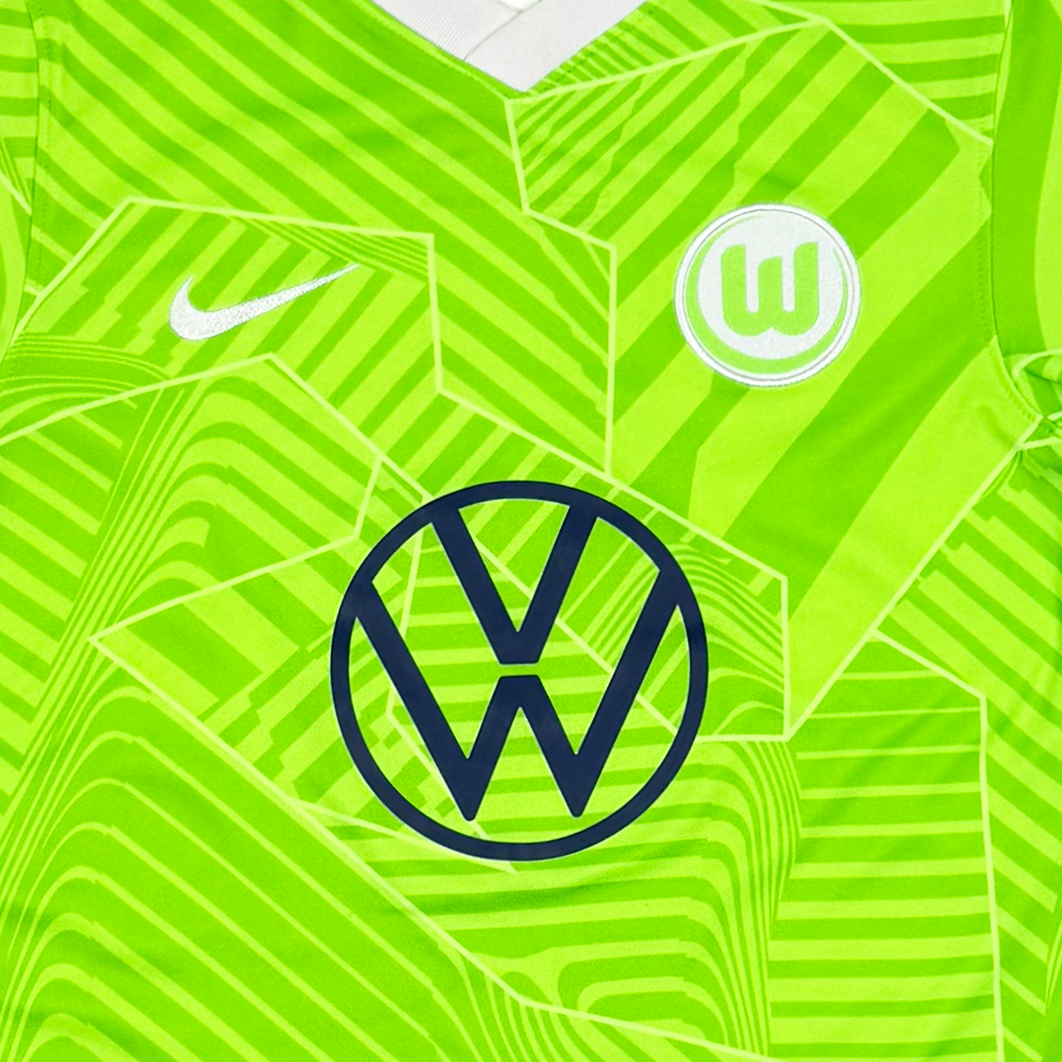 Wolfsburg Home Kit (2021-22) | 10-11 Years