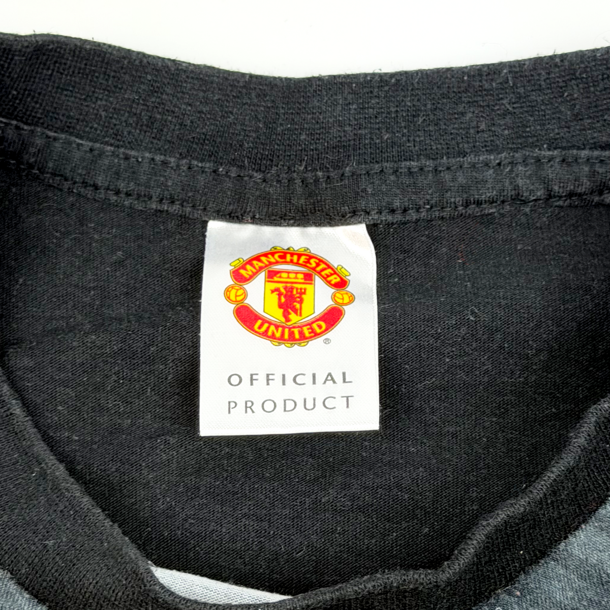 Manchester United Black Large Crest T-Shirt | 12-13 Years
