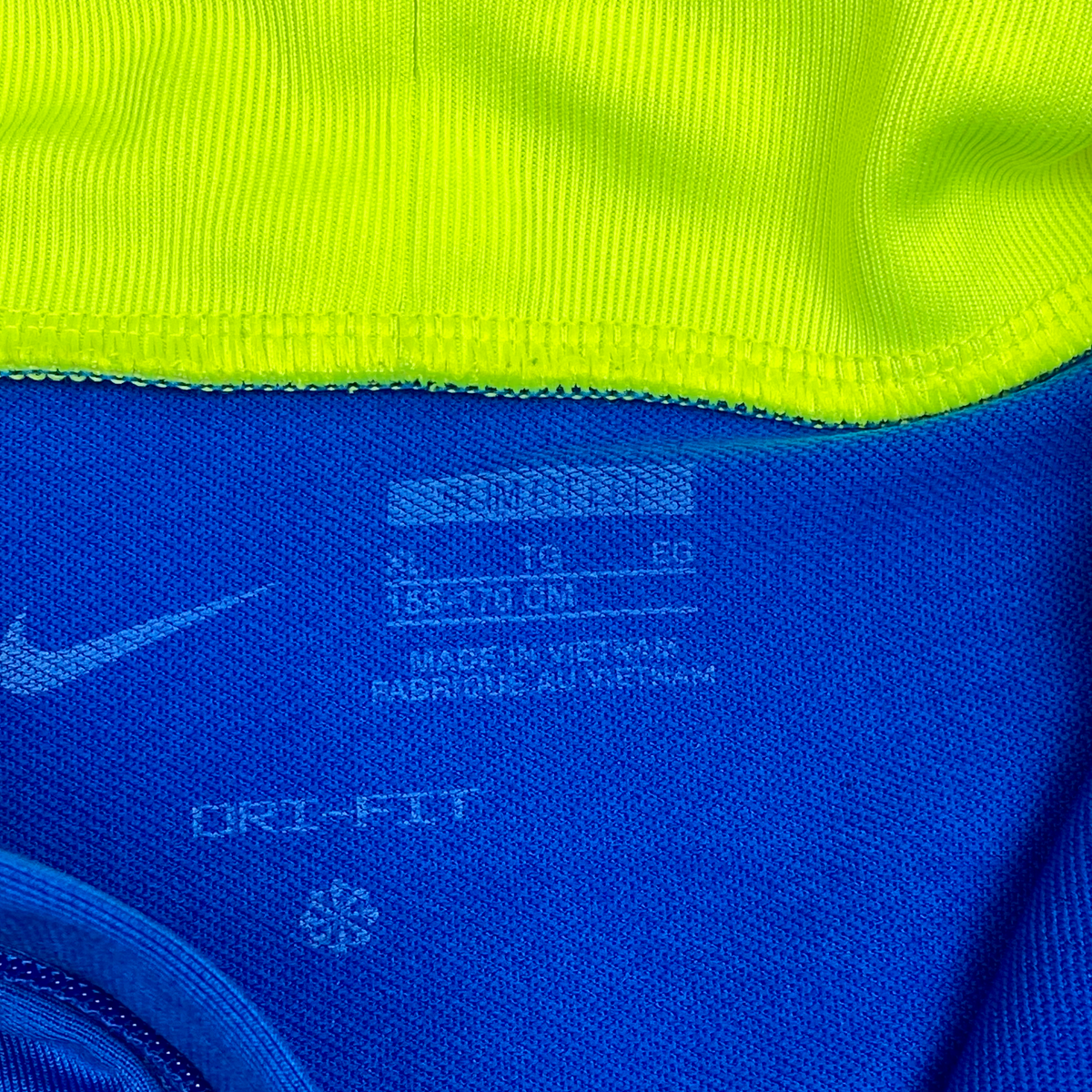 Brighton & Hove Albion Quarter-Zip Drill Top (2024-25) | 15-16 Years
