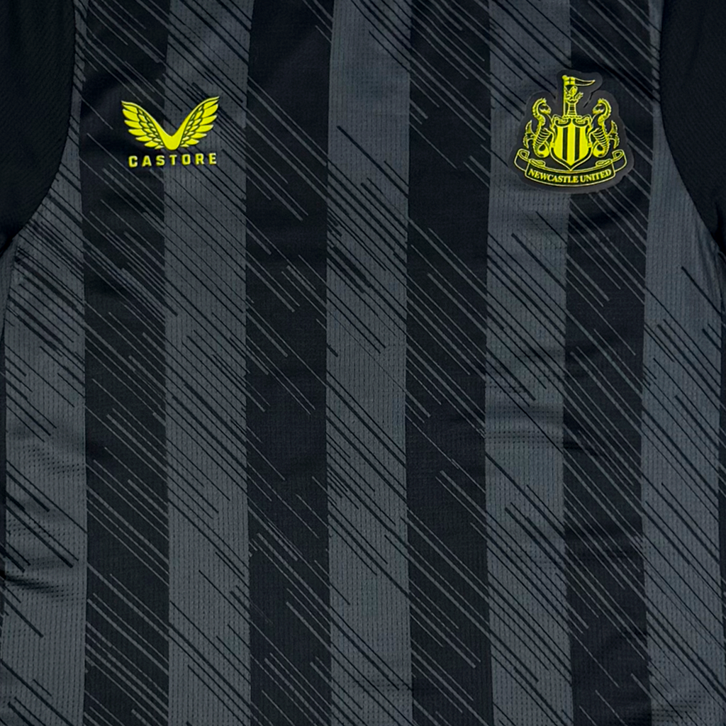 Newcastle United Training Shirt (2023-24) | 8-9 Years