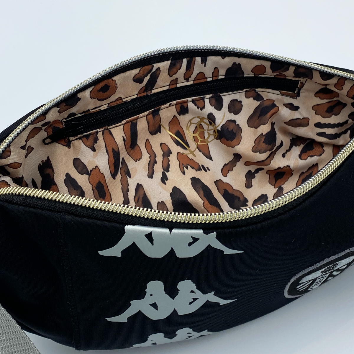 Leeds United Black Crossbody Bag