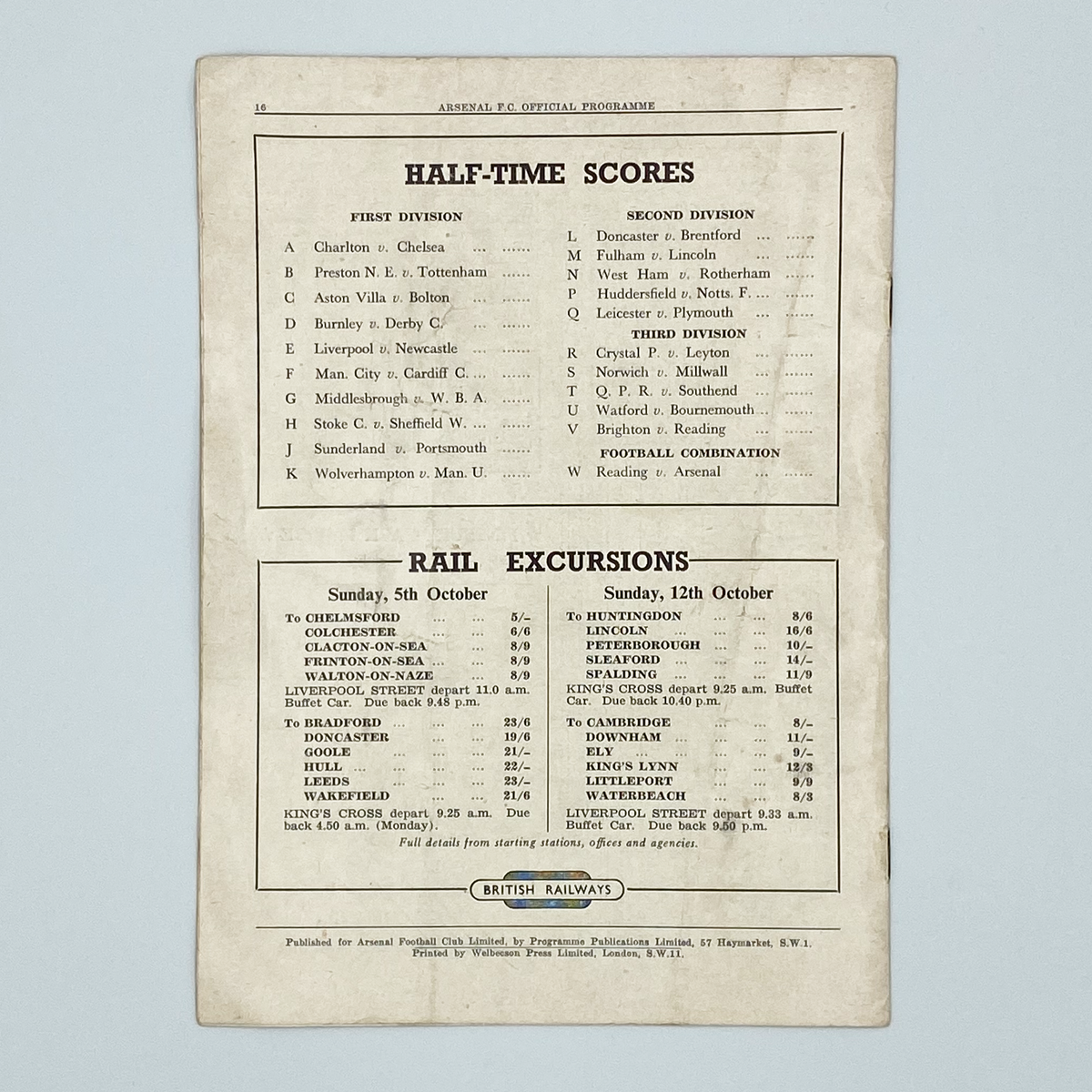 Arsenal vs Blackpool Programme (4 October 1952)