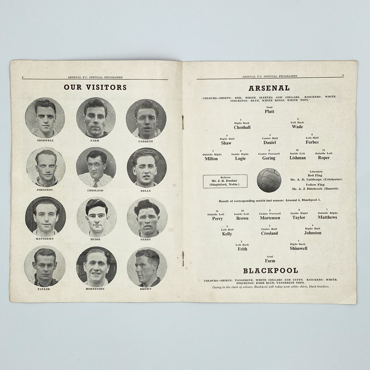 Arsenal vs Blackpool Programme (4 October 1952)