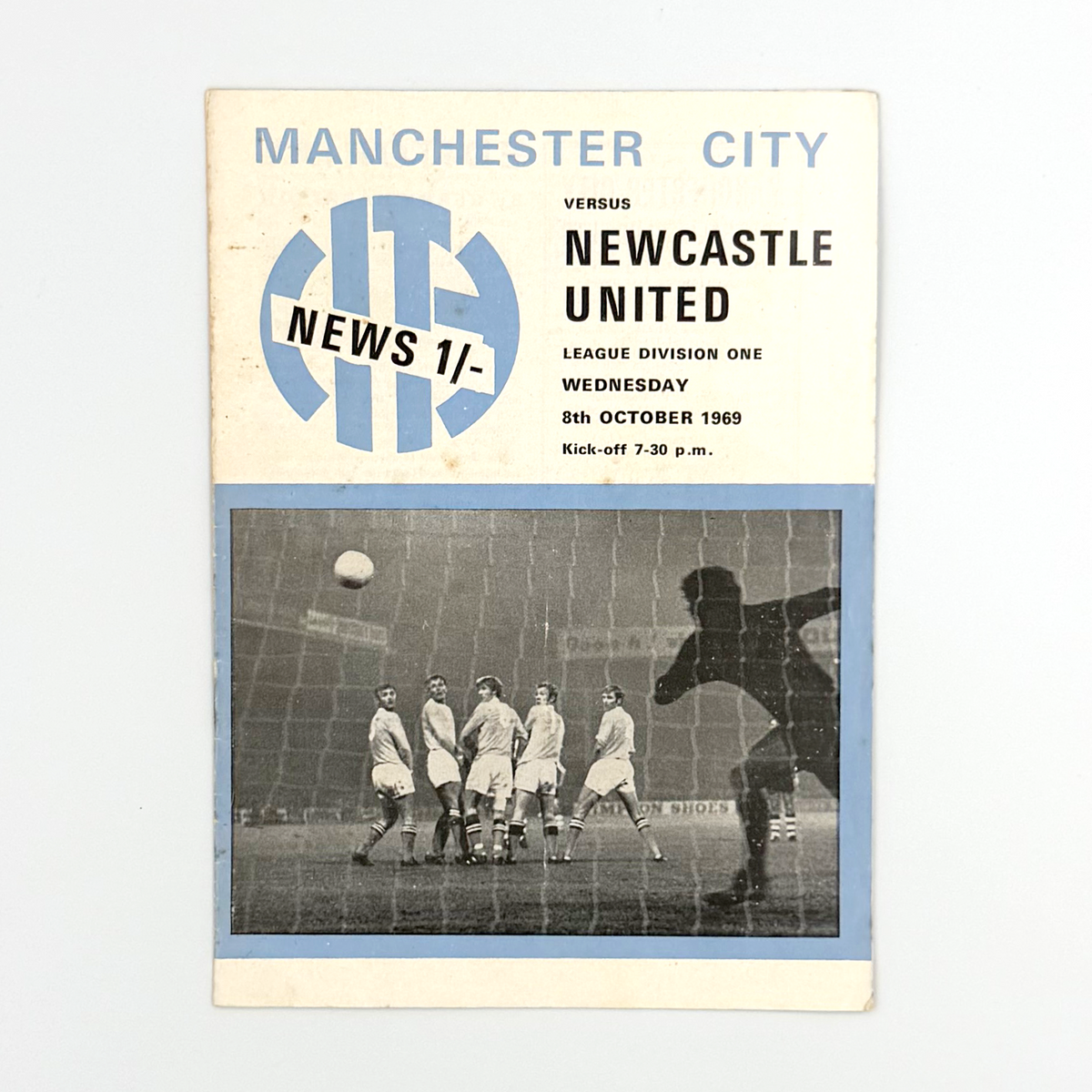 Manchester City vs Newcastle United Programme ( 8 October 1969)