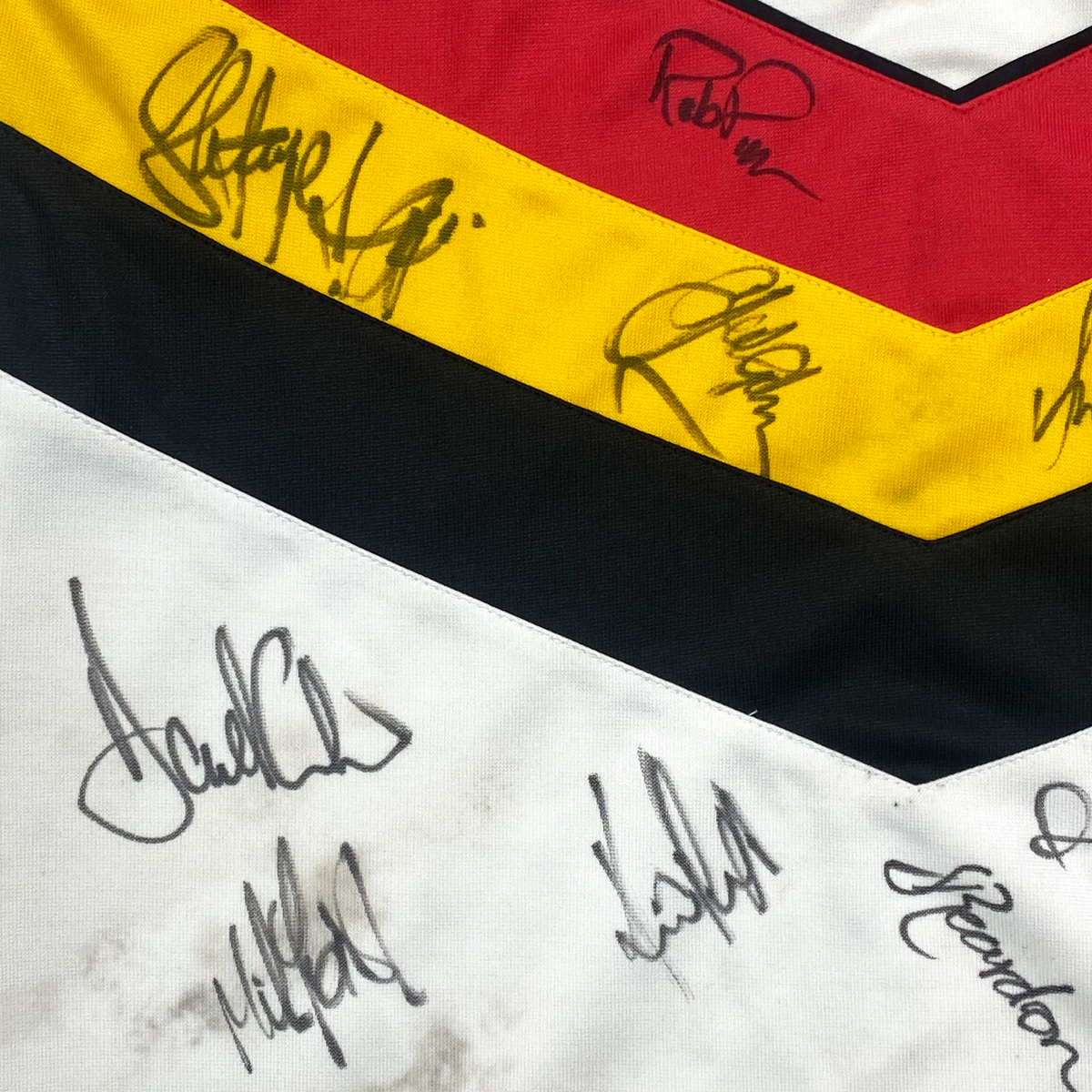 Bradford Bulls Signed Shirt (2003) | Small