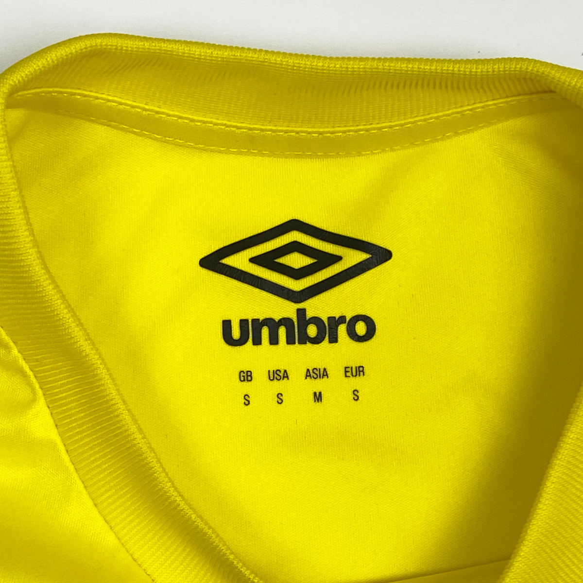 Brentford Pre-Match Shirt (2024-25) | Small