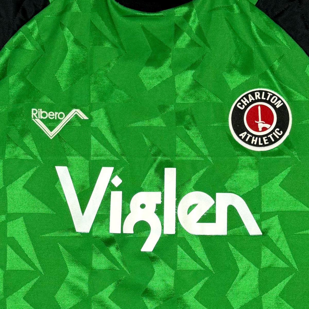 Charlton Athletic Goalkeeper (1993-94) | Small