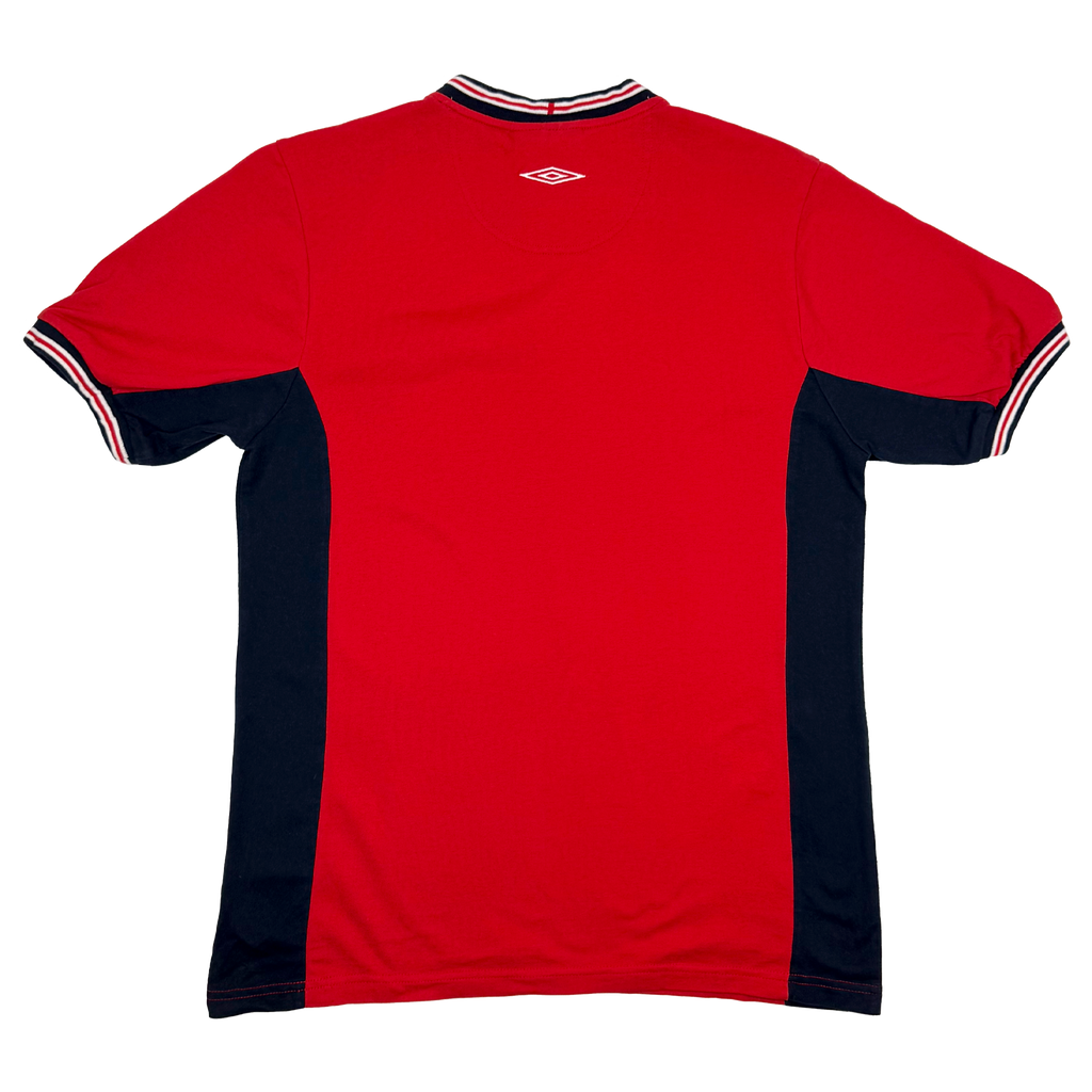 England Red Umbro T-Shirt (2002) | Small