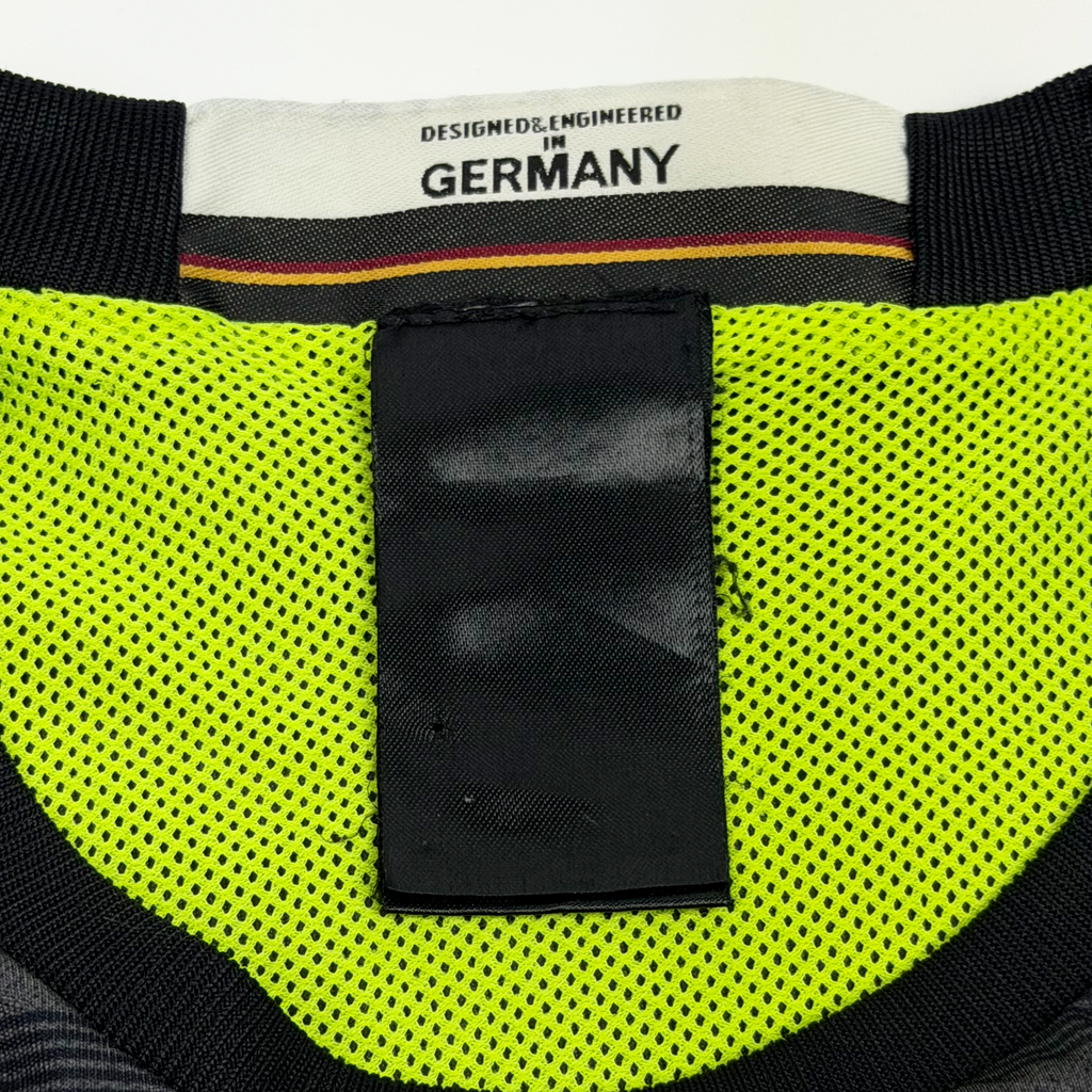 Germany Away Shirt (2016) - Müller 13 | Large