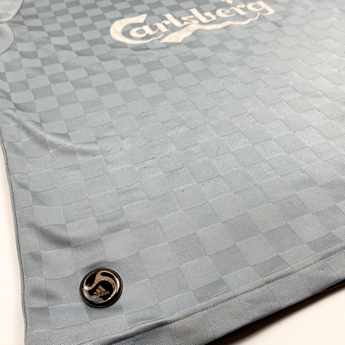 Liverpool Away Shirt (2008-09) - Gerrard 8 | 15-16 Years