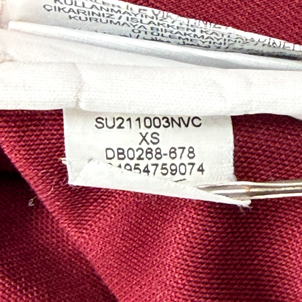 Liverpool Training Shirt (2021-22) | Extra Small