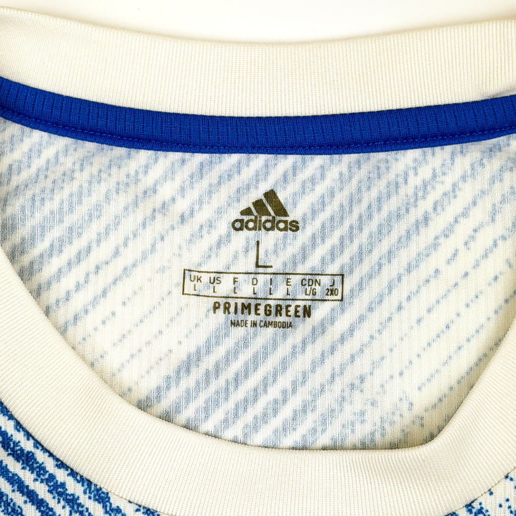 Manchester United Away Shirt (2021-22) | Large