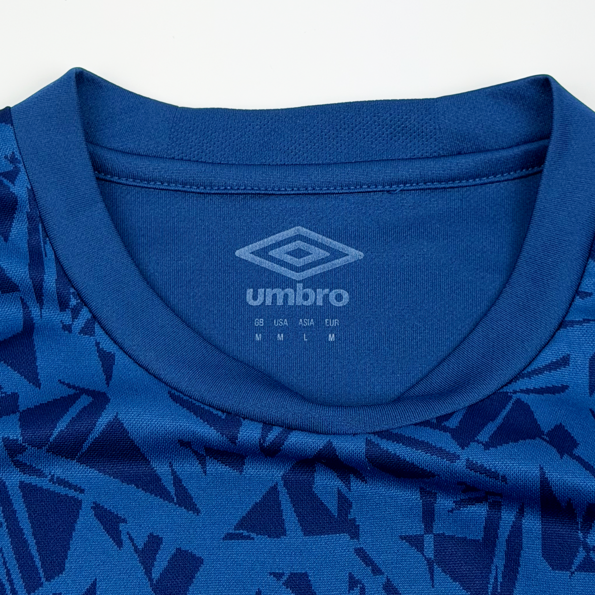 England Rugby Union Umbro Pro Training Shirt Blue | Medium
