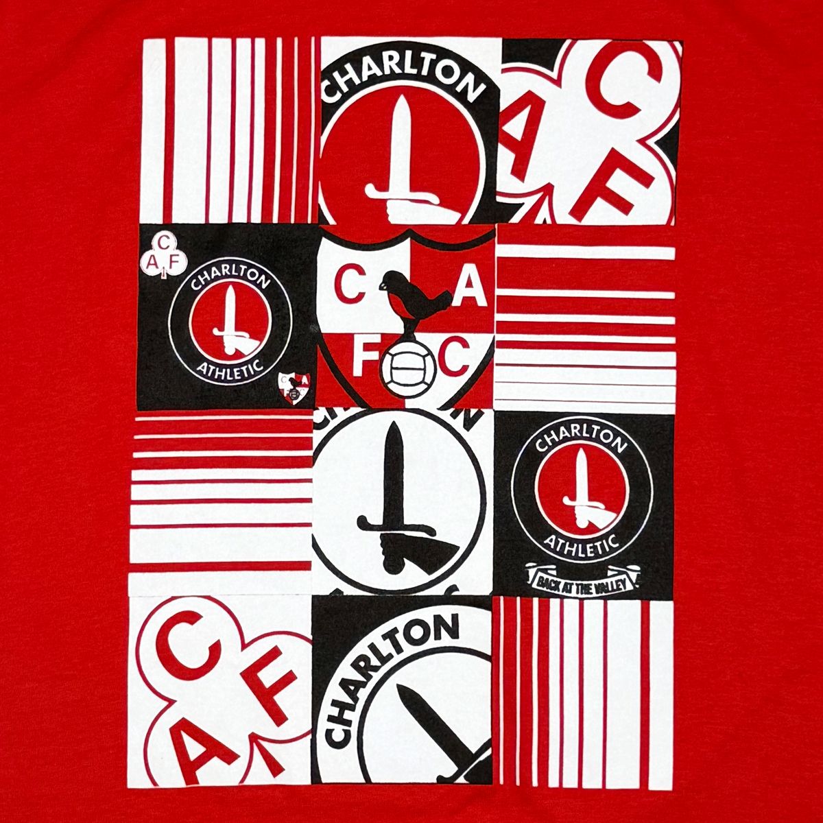 Charlton Athletic Red Graphic T-Shirt | Large