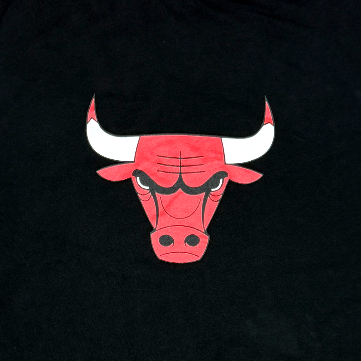 Chicago Bulls Black Long-Sleeve T-Shirt | Medium