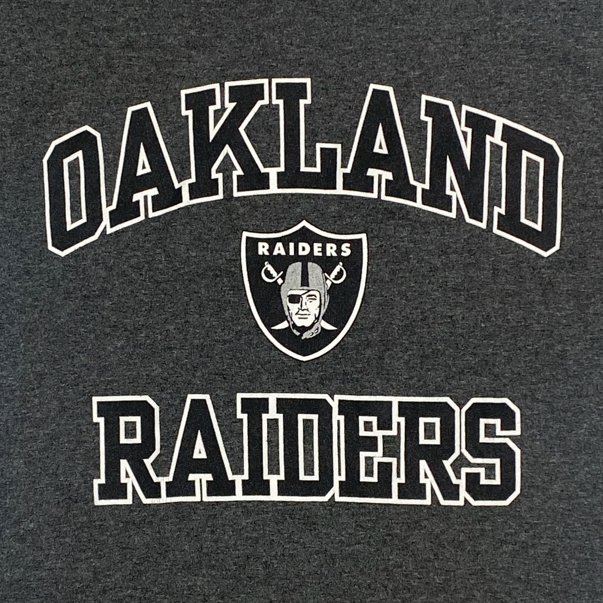 Oakland Raiders Grey T-Shirt | Small