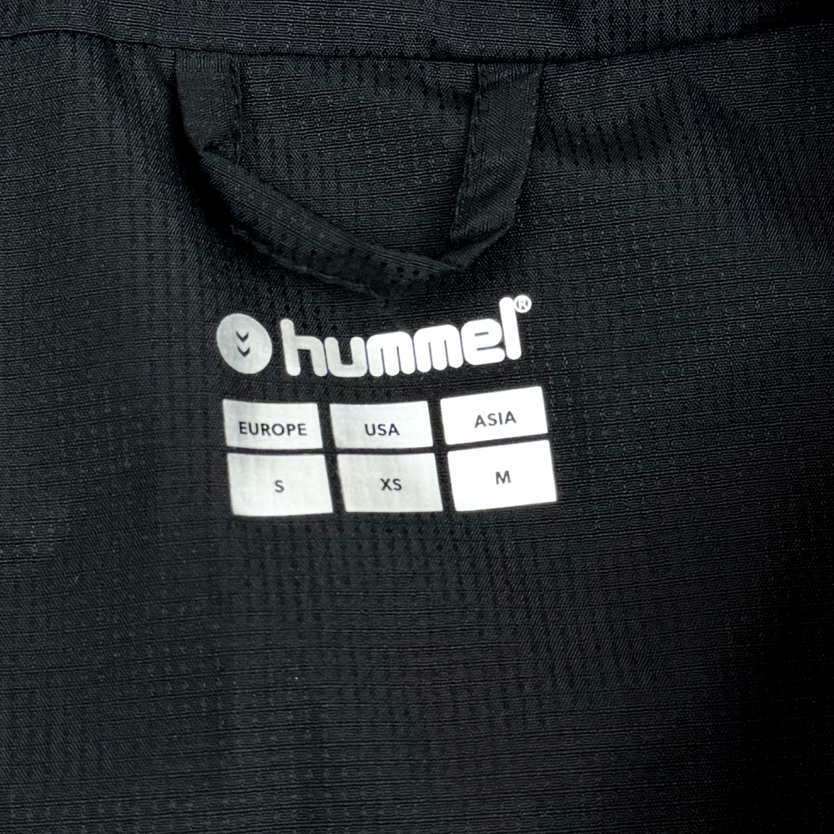 Charlton Athletic Black Full-Zip Training Top (2021-22) | Small