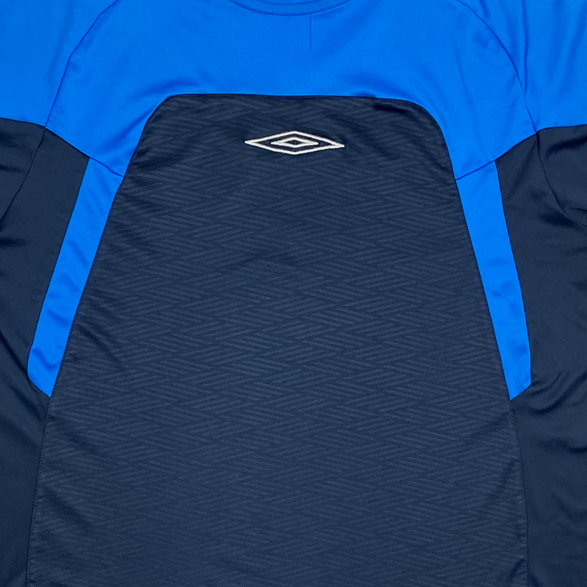 Umbro Training Shirt Navy | Large