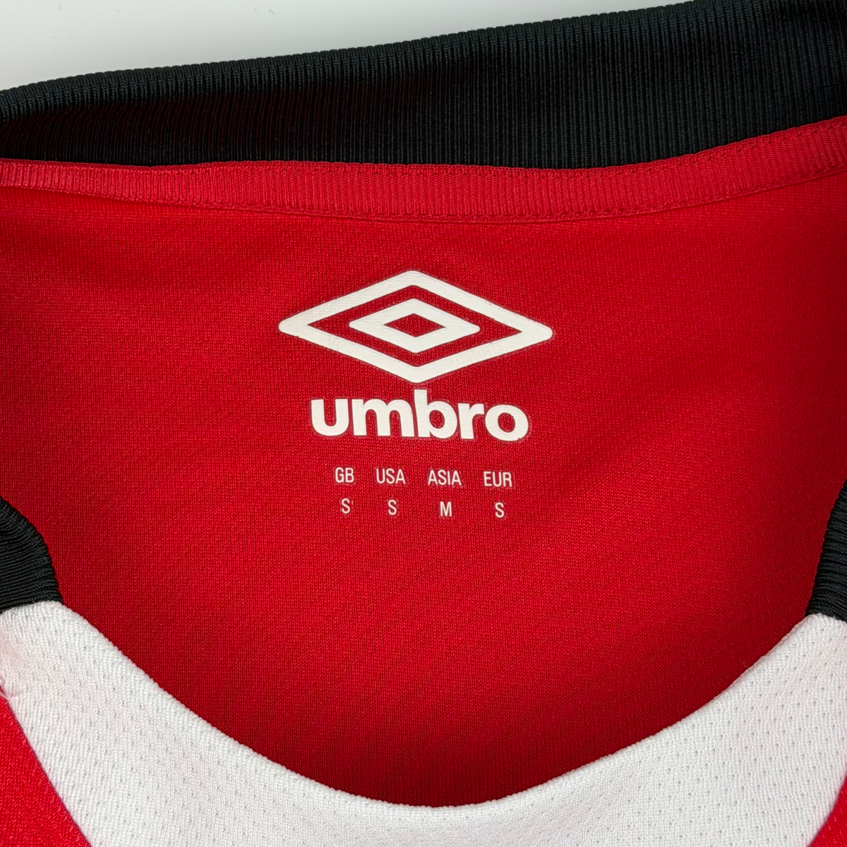 PSV Eindhoven Home Shirt (2017-18) | Small